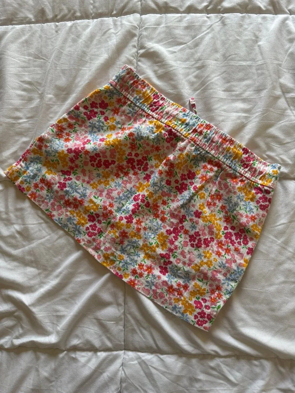 Girl's Linen Blend Floral Mini Skirt with pockets, Size 6-7 Old Navy